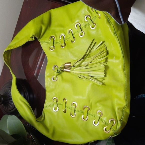 MICHAEL Michael Kors Lime Green Hobo Bag with Tassel & Wallet - Picture 12 of 16